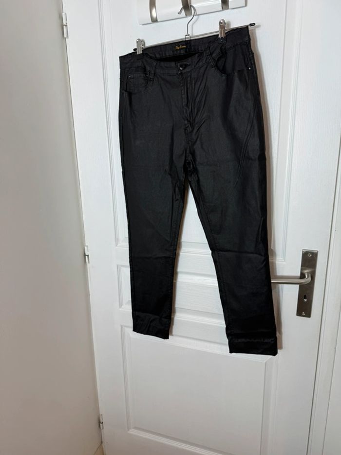 Pantalon Slim neuf