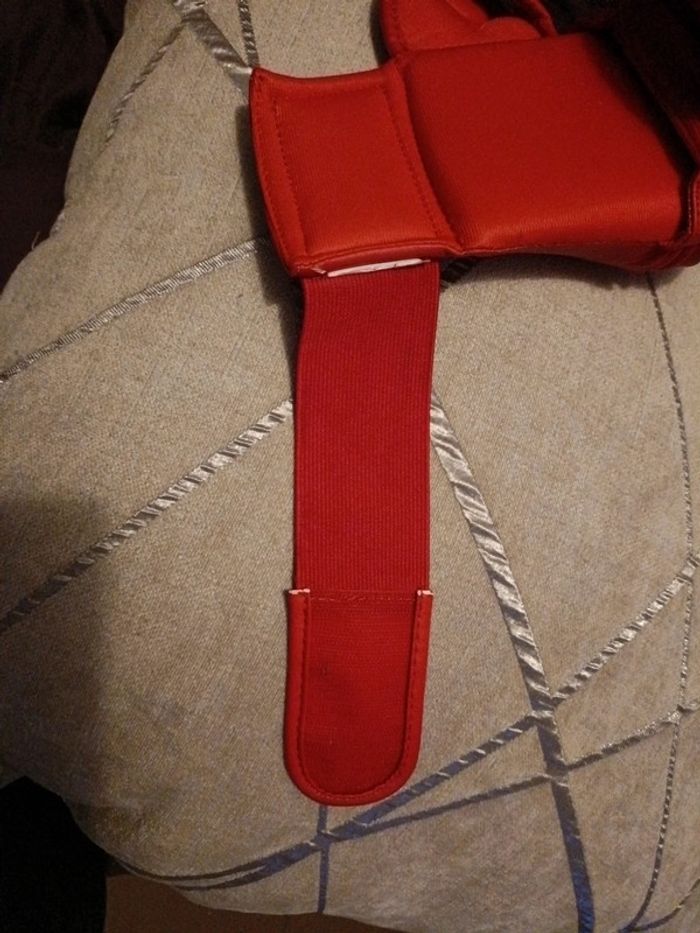 Gants de boxe outshock Decathlon rouge taille XL comme neuf - photo numéro 10