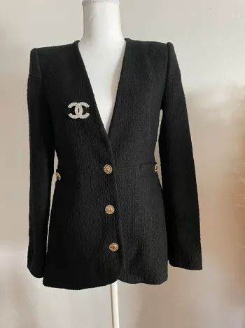 Zara veste blazer tailleur tweed noir avec boutons dorés taille XS