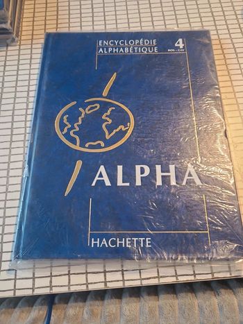 Encyclopédie alphabétique alpha tome 4