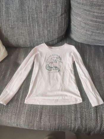 Tee shirt manches longues taille 8 ans