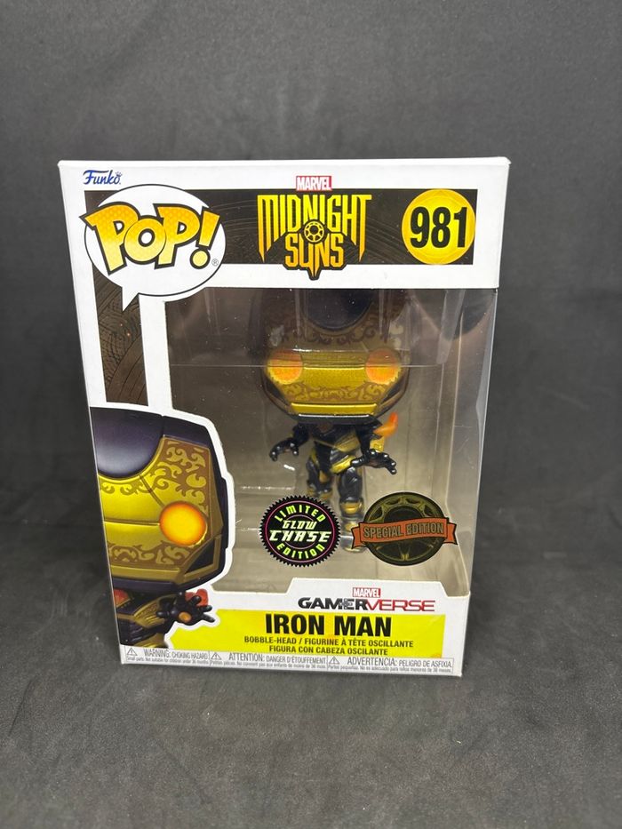 Funko pop marvel Disney chase iron man midnight suns 981