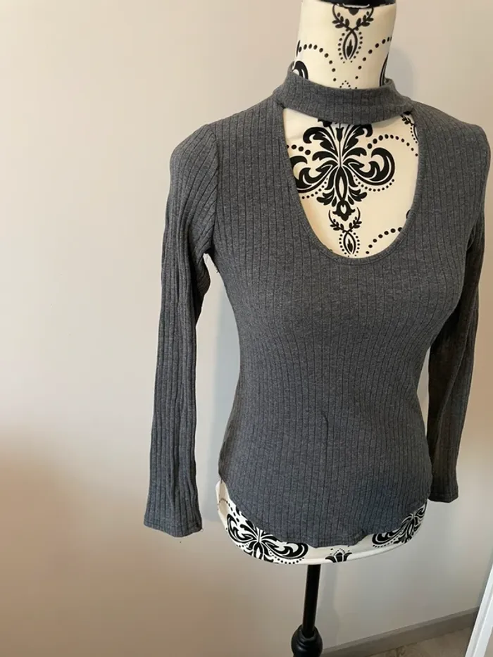 Top Miss Sara - Coupe moulante - Taille 36 - photo numéro 2