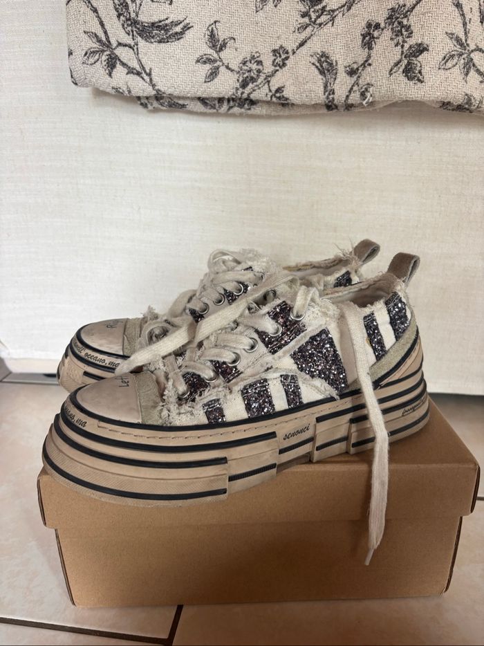 Baskets brillantes - photo numéro 3