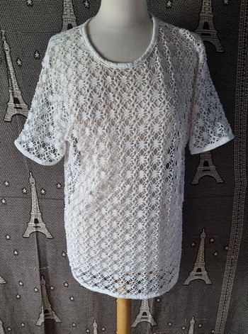 Haut blanc ajouré style crochet taille 38-40