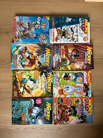 Lot 8 Mickey parade géant