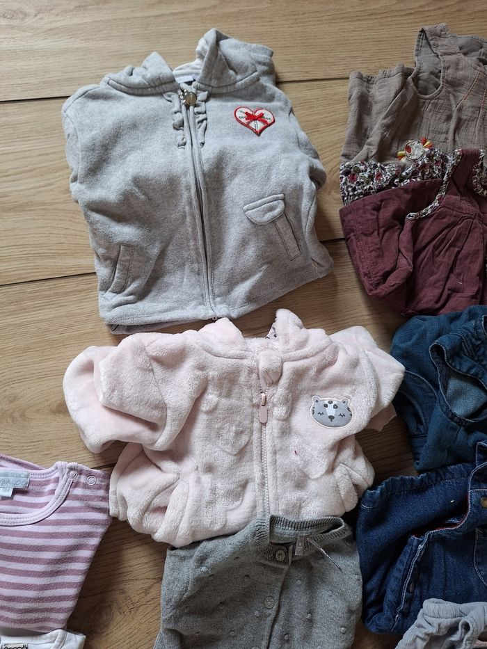 Lot vêtements fille 9 mois automne hiver - photo numéro 3