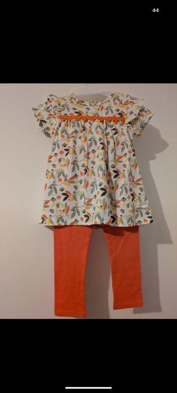 Ensemble 2 pièces taille 23 mois