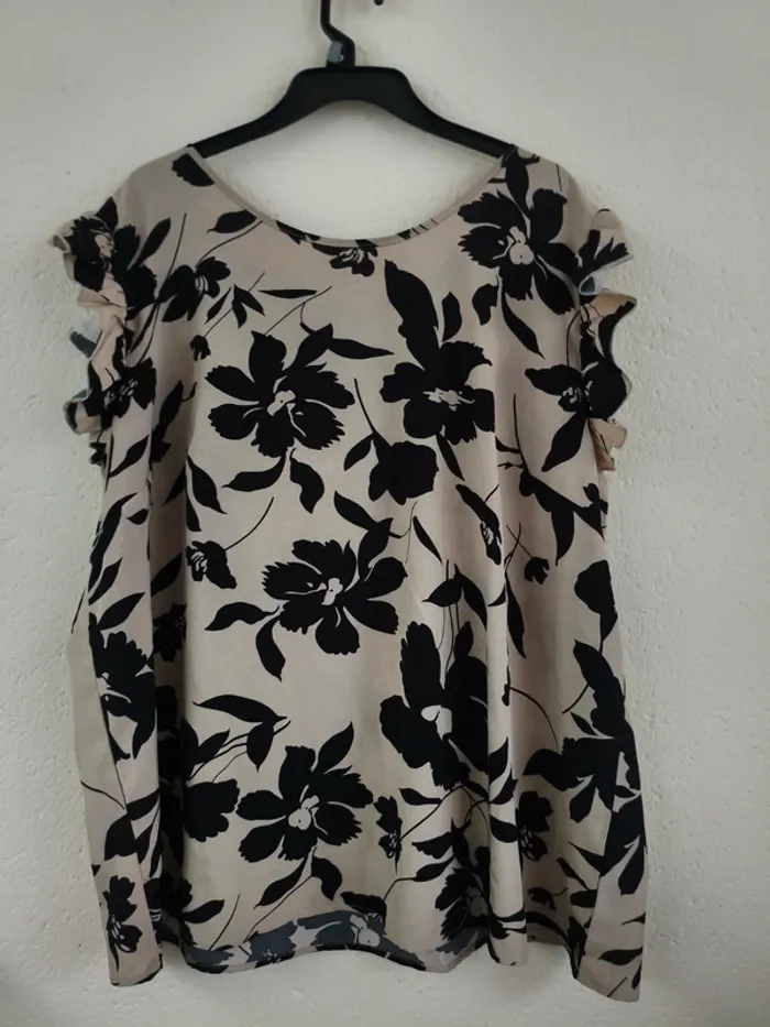 Blouse beige et noire - Shein Curve - taille 52