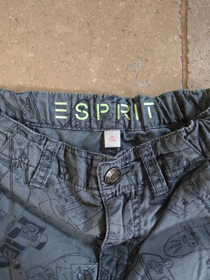 Short Esprit taille 122 (7ans) - photo numéro 2
