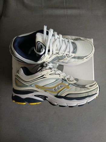 Saucony 