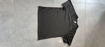 T-shirt sport noir taille L