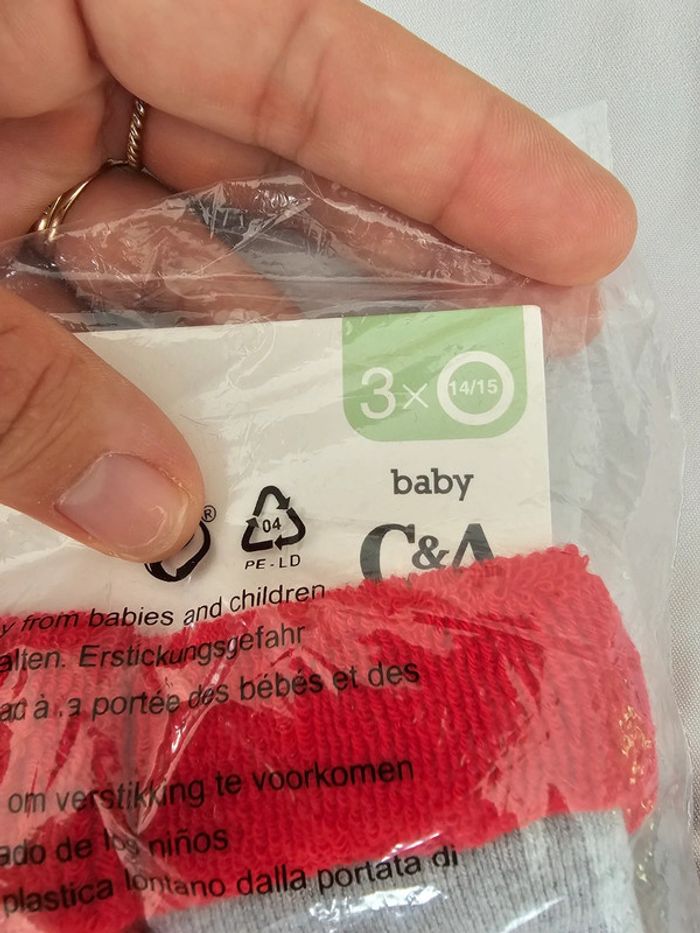 Lot paires de chaussettes 14/15 - photo numéro 2