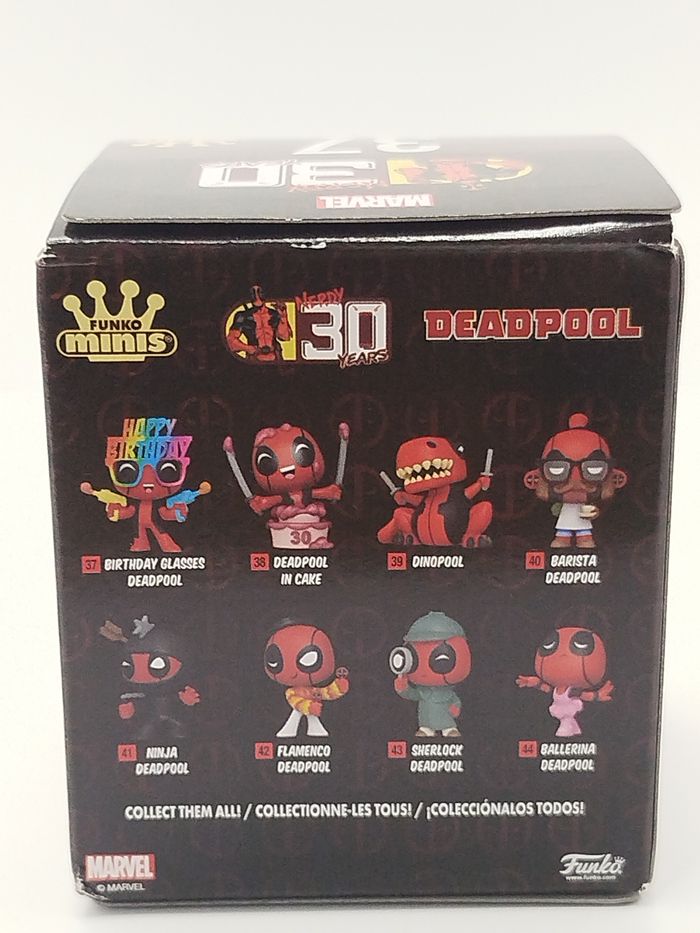 Funko Pop minis - Birthday glasses Deadpool - photo numéro 5