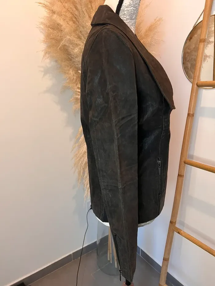 Veste en cuir marron - photo numéro 4