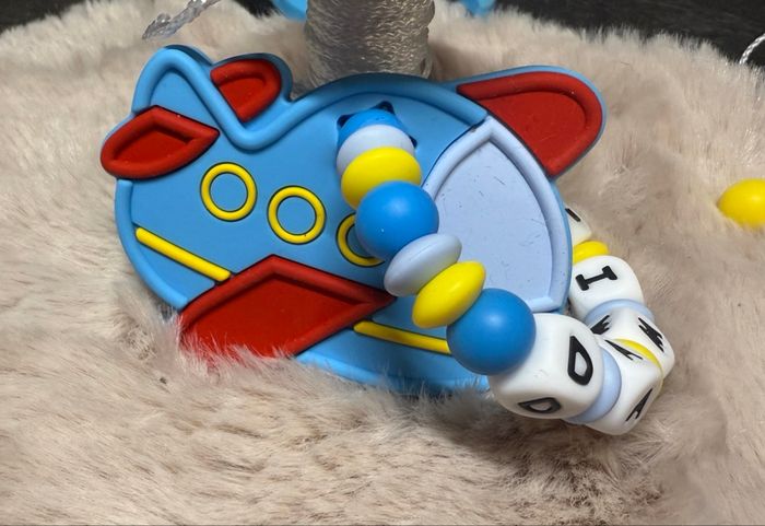 Anneaux de dentition avion