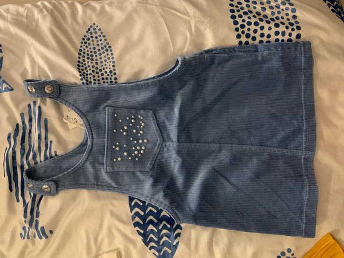 Lot vêtements fille 4/5 ans - photo numéro 6