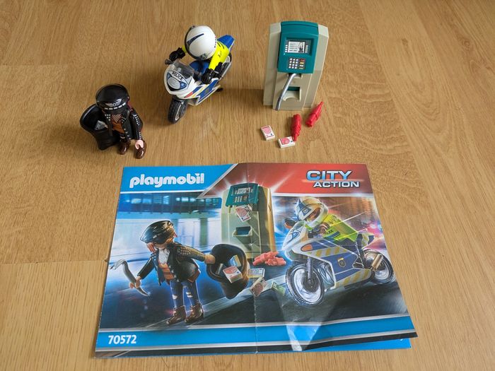 Policier avec voleur et policier Playmobil - photo numéro 2