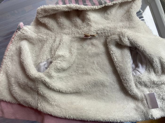 gilet zippé à capuche fille 12 mois - photo numéro 5