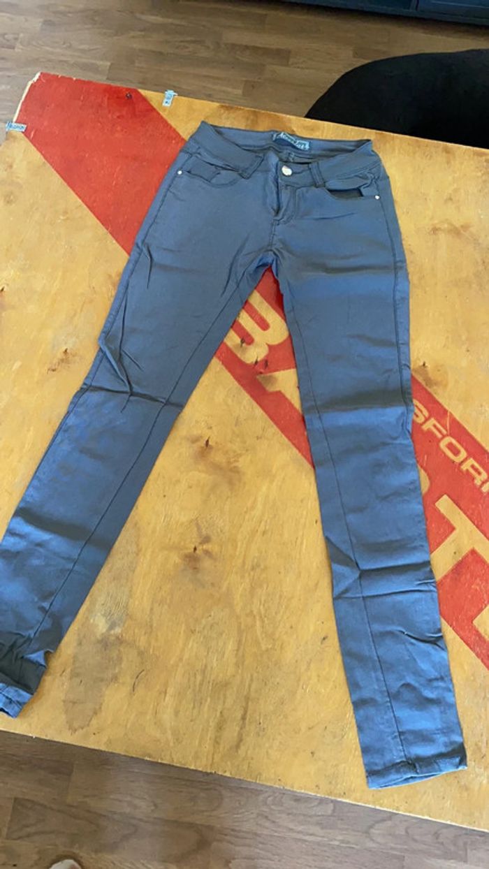 Lot jeans - photo numéro 2