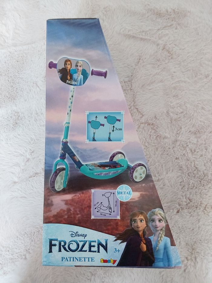 Trottinette 3 roues La Reine des Neiges - Smoby