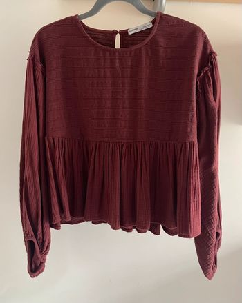 Blouse bordeaux à manches ballon