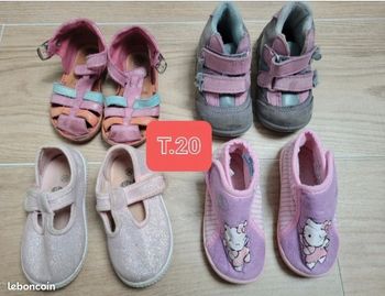 Lot chaussures T.20
