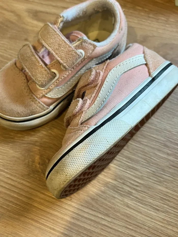 Vans rose - photo numéro 2