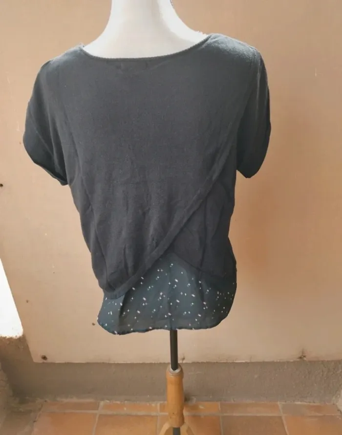 🔴Haut taille M - photo numéro 3