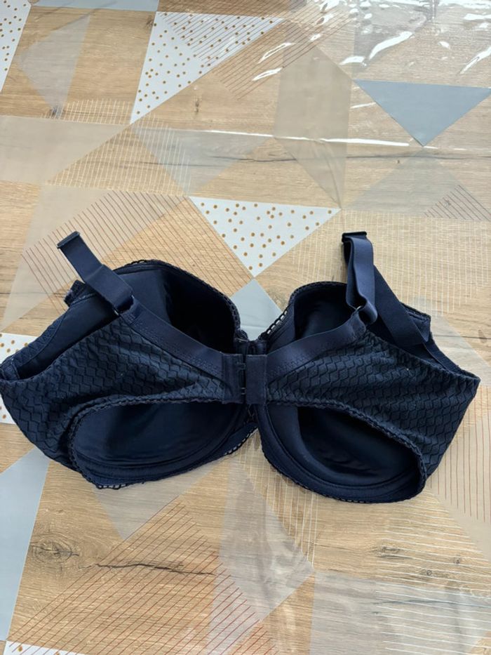 Soutien gorge - photo numéro 2