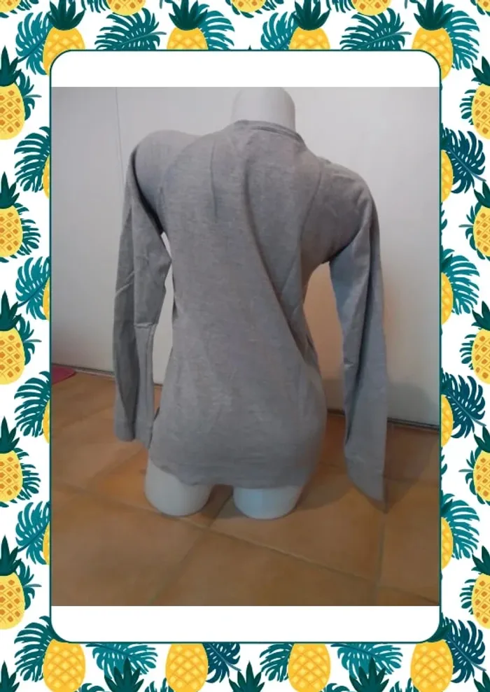 Pull gris - photo numéro 2