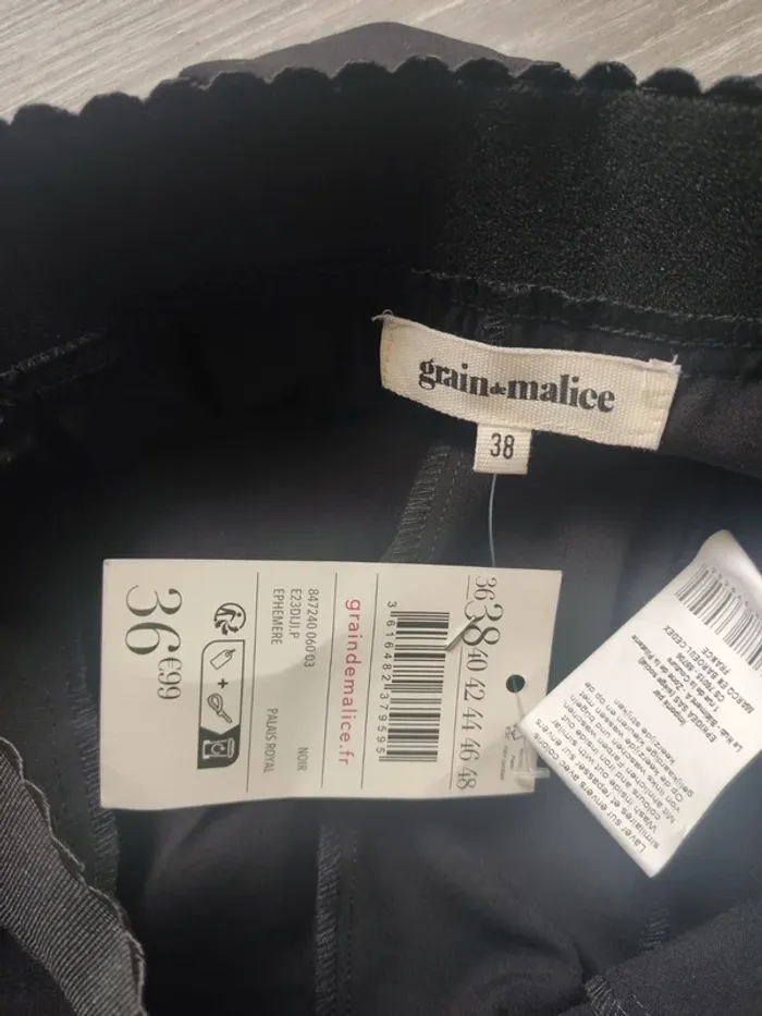 Pantalon stretch large ceinture coupe fleur noir avec poches taille 38 Grain de Malice neuf - photo numéro 7