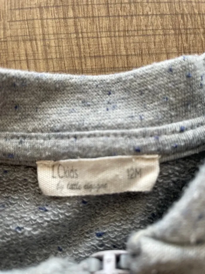 Ensemble jogging gris - photo numéro 4