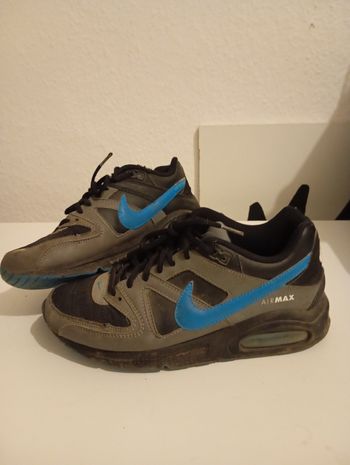 Basket noir grise et bleu Nike Airmax