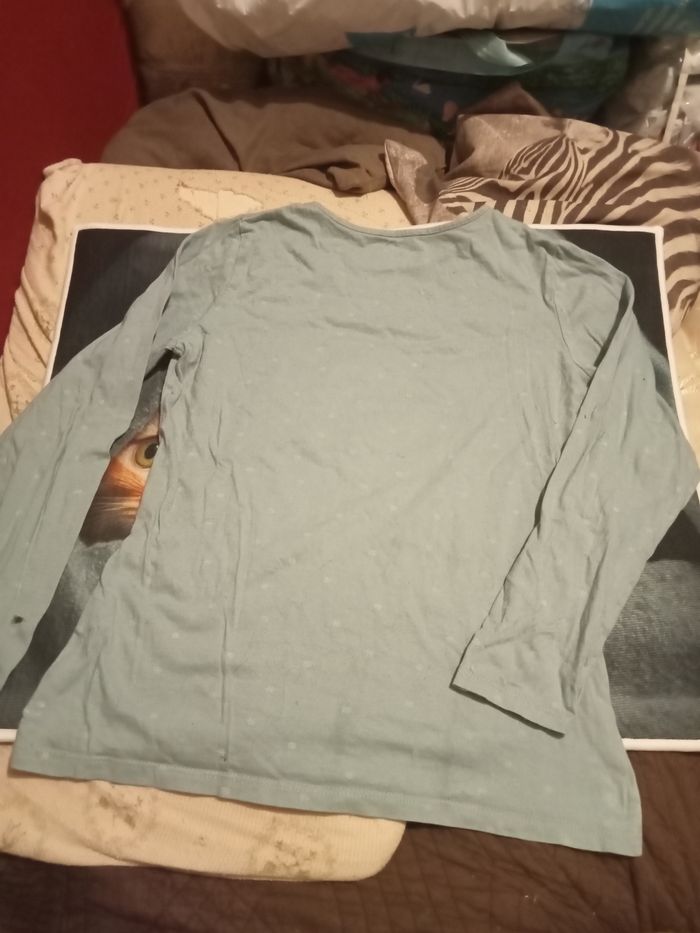 Haut 🧳 - photo numéro 4