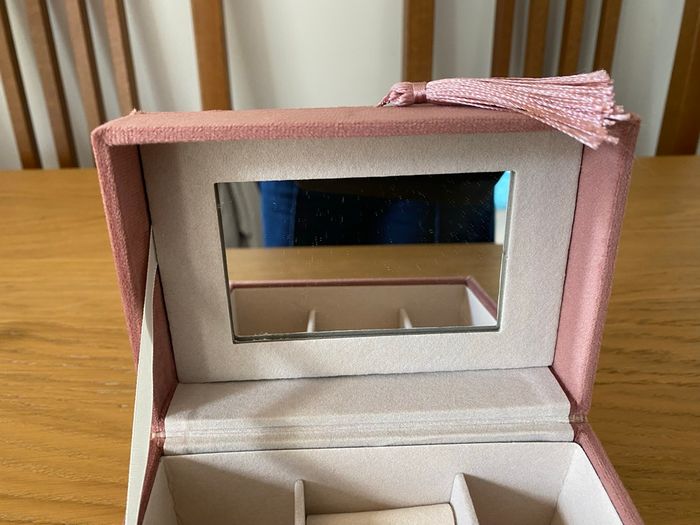 Boîte à bijoux rose - photo numéro 5