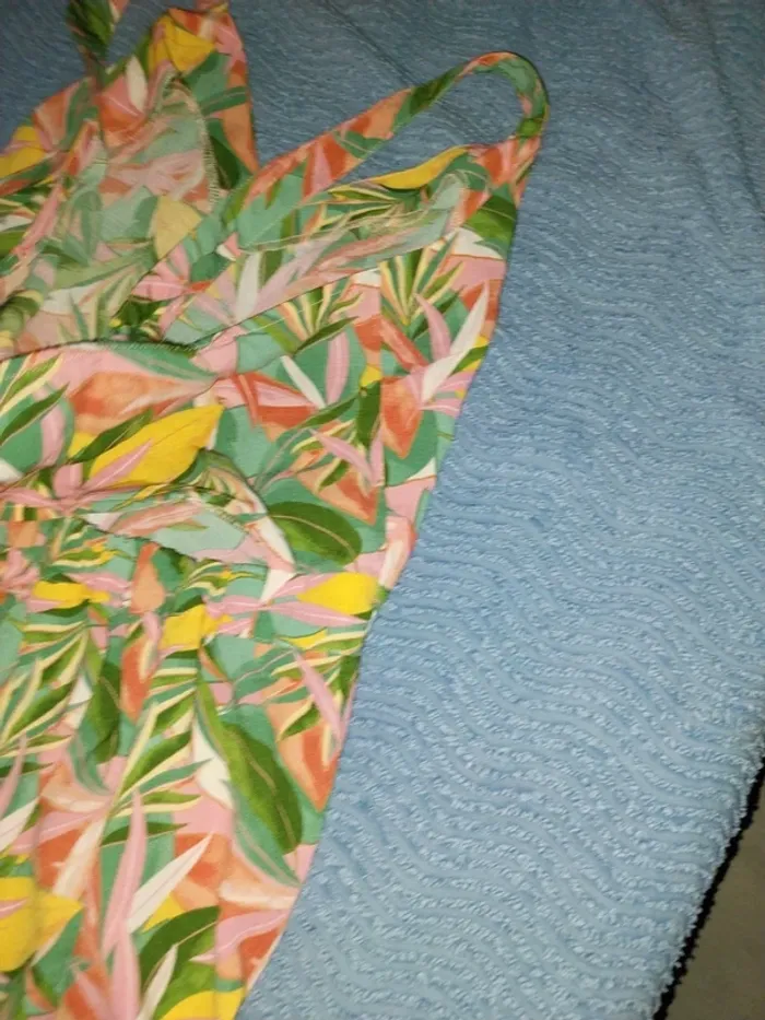 Robe dos nu 38 - photo numéro 8