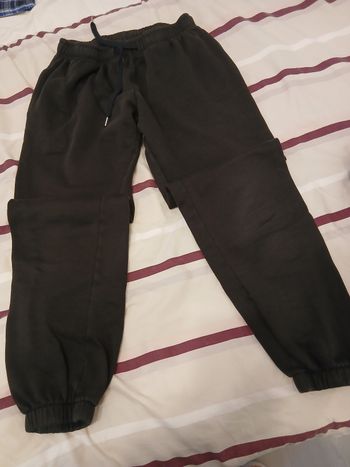 Jogging  noir intersport 16 ans