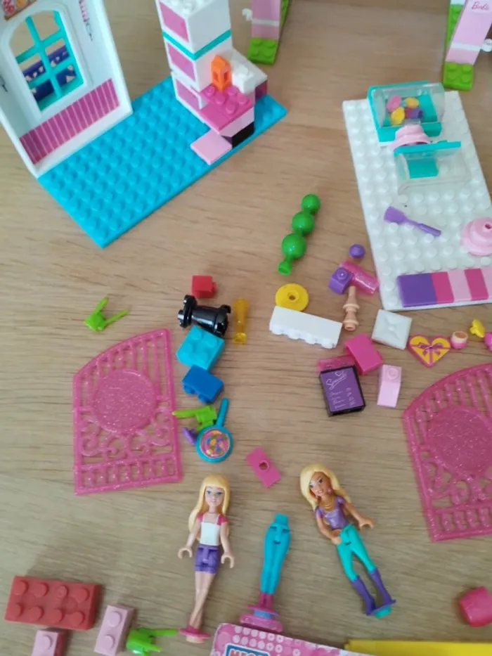 Lot lego megablocks barbie - photo numéro 2