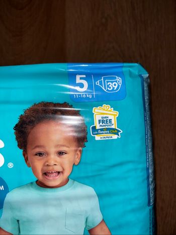 Maxi Pach  de 78 Couches Pampers Harmonie Neuf Dans L’emballage