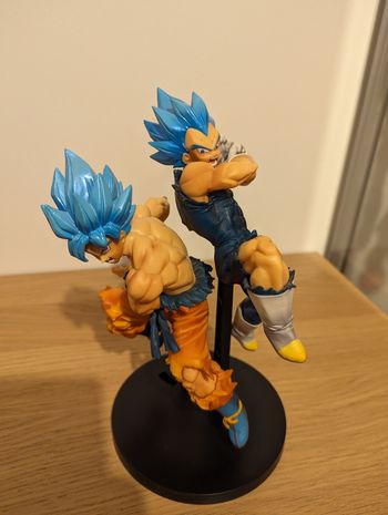 Goku et Végéta Super Saiyan blue Dragon ball Tag Fighters