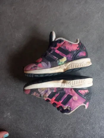 Baskets Adidas 22