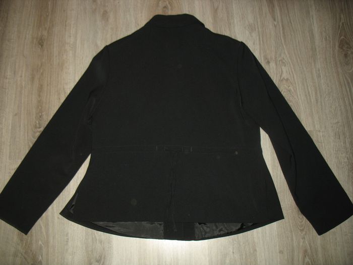 VESTE NOIRE "KIABI MAMAN" - TAILLE 1 - n°01 - photo numéro 4