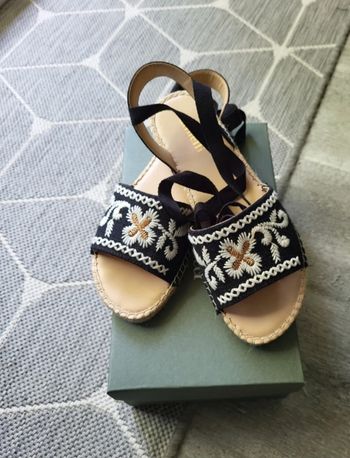 Sandale Minelli 38 neuve 