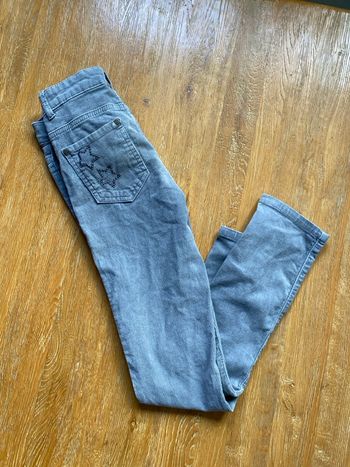 Pantalon en velours côtelé gris taille 12 ans