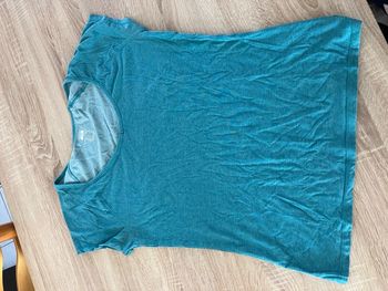 TEE shirt sport