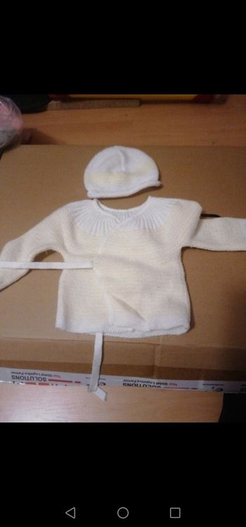 Brassière + bonnet naissance