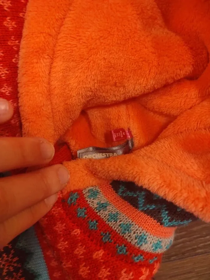 Poncho cape polaire 9 mois rouge orange inuit très bon état - photo numéro 3