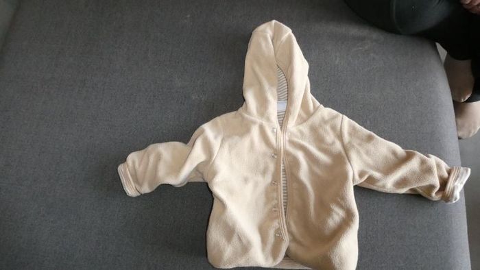 Gilet beige avec capuche - 12 mois garçon