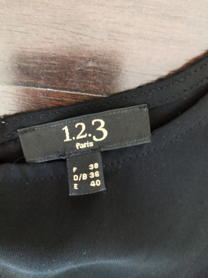 Très jolie blouse, top noire Maison 1 2 3 taille 38 - photo numéro 2